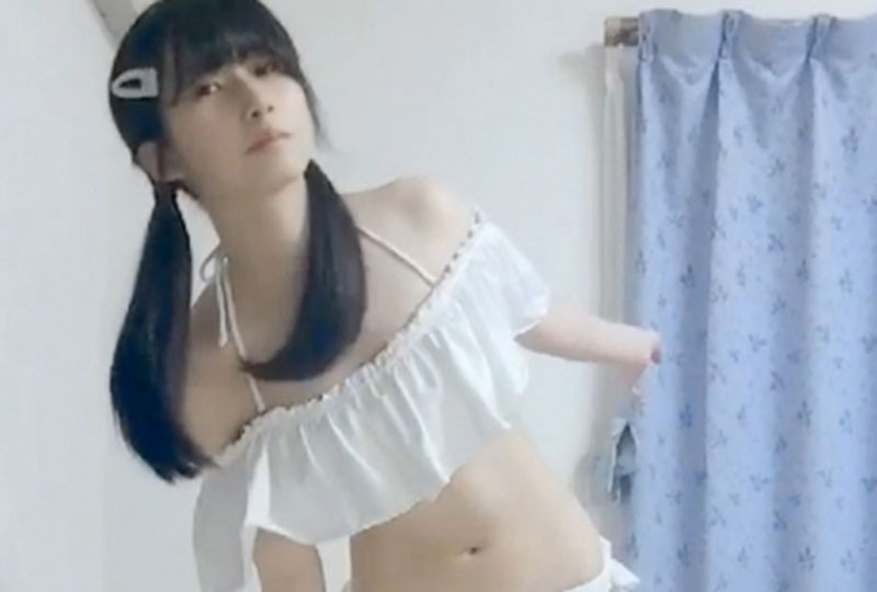 双马尾小嫩妹道具自慰的。!