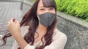 求职大学生(22岁)和我中出POV。