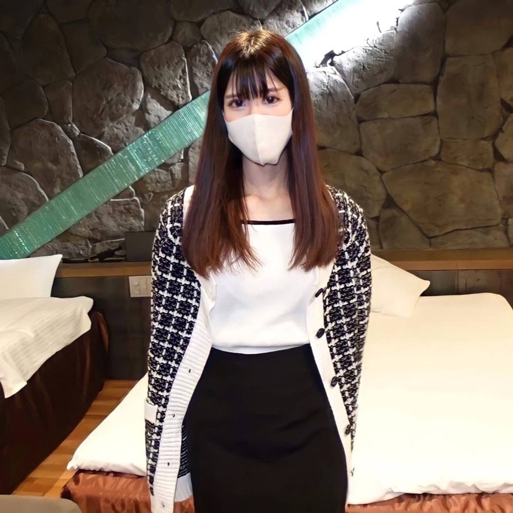 你因为被大学的朋友追求而交往了,和人生中的第二个男朋友分手了,他说很寂寞,所以想见你,联系了在数学和理科补习班兼
