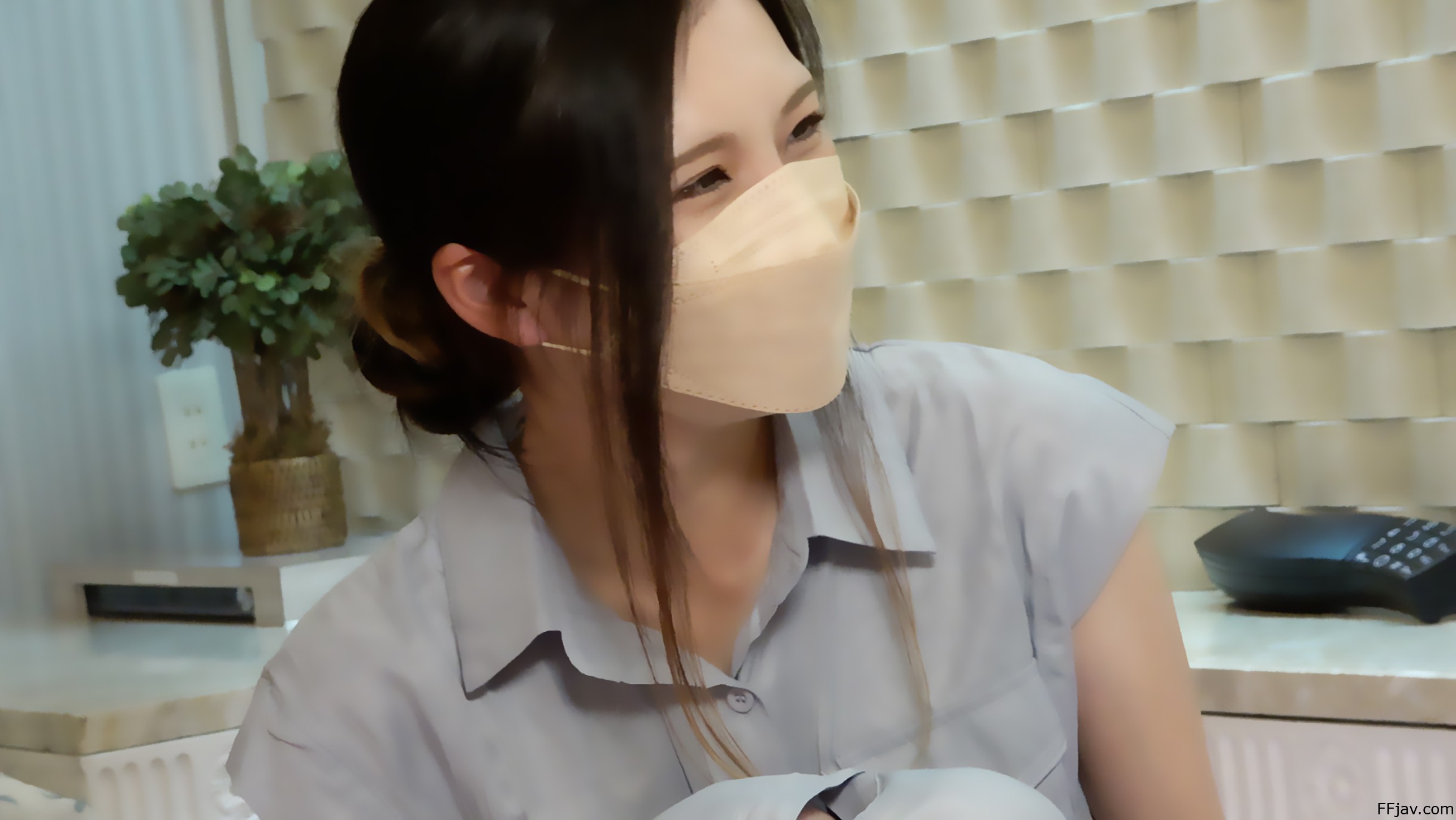单身母亲!她真的是个诚实的女人,虽然很心痛,但还是让她和一个普通的中年男人发生了性关系。