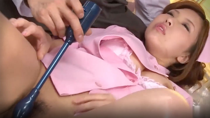我的美女护士好会色情服务,完美的肉体翘臀一看就像操