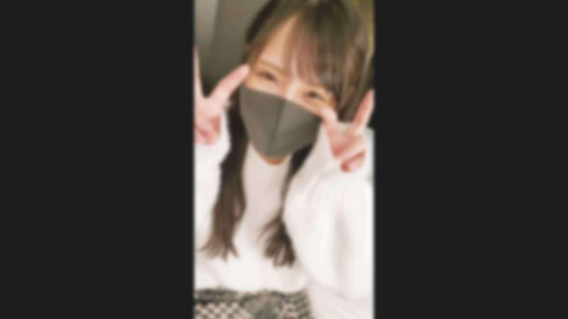 【压倒性美少女】用半年的时间追求了超越艺人的容貌和身材的美女,并成功拍摄了。