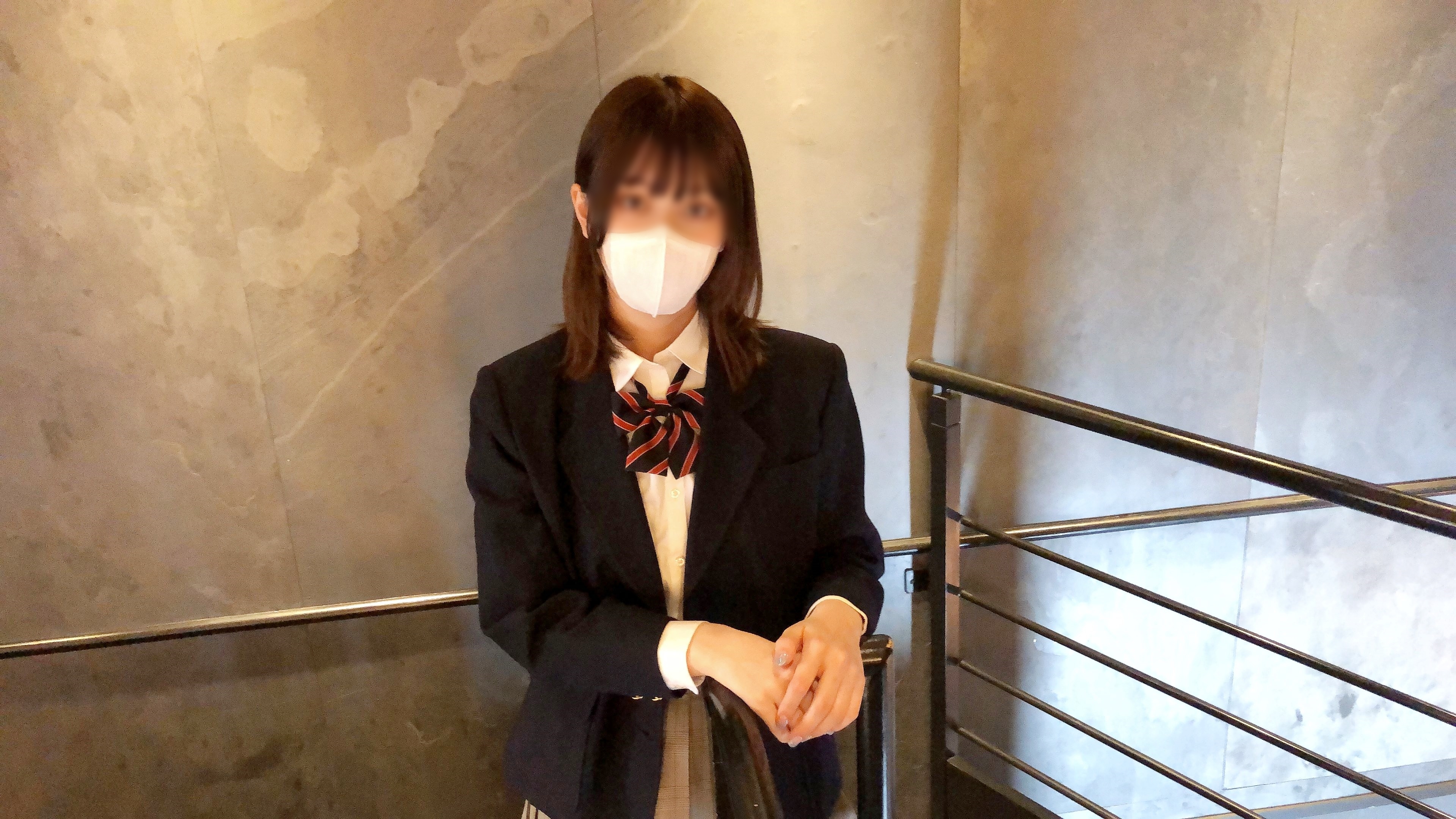 【流出】一切都太完美了爆乳天使20岁第二弹!!穿着学生服简直就是女神转生。你也一起见证这奇迹的瞬间吧!-cd1