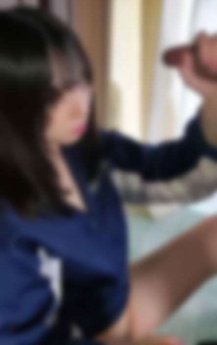 【个人】在奶奶家为了不被发现第一次口交&配戴-cd2