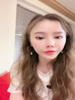 顶级女神 超美奶子粉红逼,看的我鼻血直流1