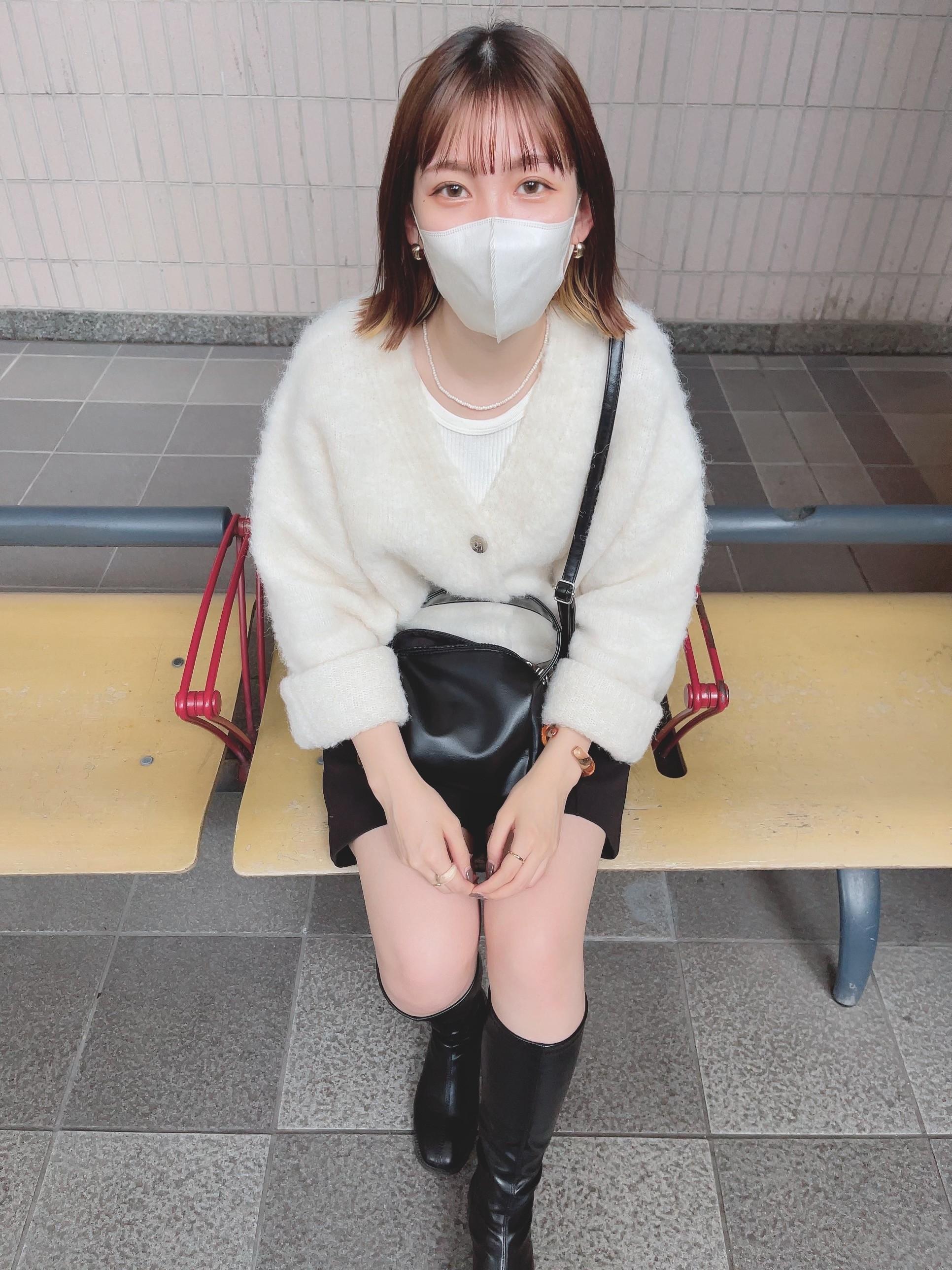 不是经验人数,而是做爱次数2次的难以置信的可爱女孩!!世上,还有很多这样的女性呢,对那样的她充分的倾注了来龙去脉!!
