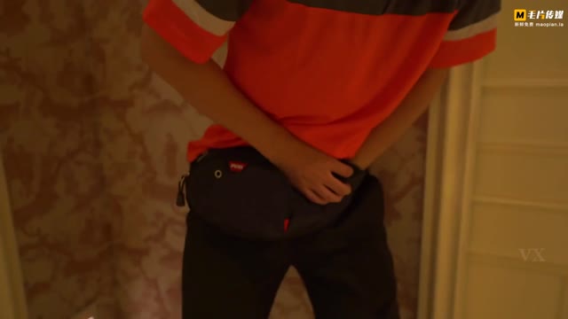 豪乳女神顔瑜被快递小哥强暴拍照!双人剧情【致命快递】