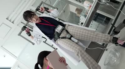 SDJS-315 固定電マ連続お漏らし実験「膣がバグるほど刺激し続けたら?」をSOD女子社員6名が真面目に検証してみた結果オマ○コ決壊!もう限界でイキたくないはずなのにカラダが気持ち良くなろうと勝手に動いてヒクつきワギナ過剰快楽懇願 SOD性科学ラボREPORT19