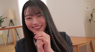 SONE-793 上半身は仕事着、下半身は丸出しでリモート会議するズボラお姉ちゃんの半裸在宅勤務がたまらない!! 明日葉みつは