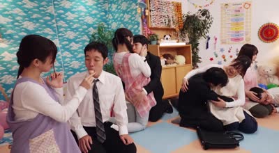 OFSD-022 童心に返って甘えたい男子のオアシス!おとな保育園 エッチな巨乳保育士がバブみ全開のヌキヌキ保育で癒してくれる!
