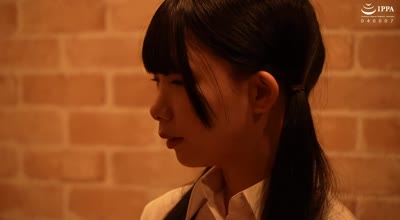 FOCS-243 あざと可愛い美少女カフェ店員の小悪魔誘惑 見つめられながらペロペロ乳首舐めで理性はプッツン!激ピス種付けプレス中出し不倫 南日菜乃