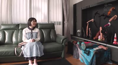 MISM-392 8808mlアクメ浣腸噴射で絶頂果てる149cmお嬢様debut!!超肛門カンチョーネ 三雲万鈴